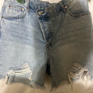 Fashion Nova Light Blue Distressed Jean Shorts NWT